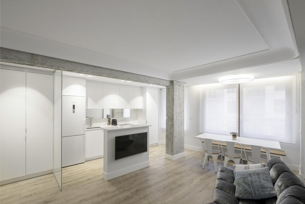 Apartamento Zurriola Luxury - Surf Beach Con Aire Acondicionado San Sebastian Bagian luar foto