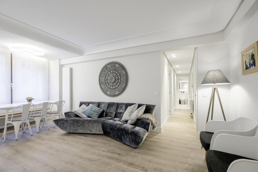 Apartamento Zurriola Luxury - Surf Beach Con Aire Acondicionado San Sebastian Bagian luar foto