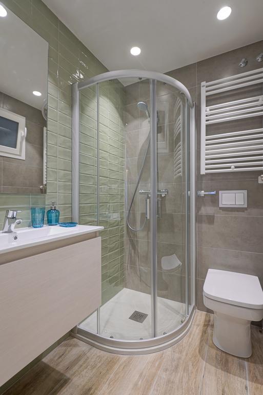 Apartamento Zurriola Luxury - Surf Beach Con Aire Acondicionado San Sebastian Bagian luar foto